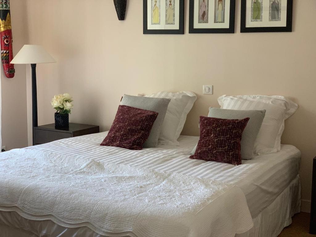 Sofana Space Serenity Sea View Swimming Pool Villa *