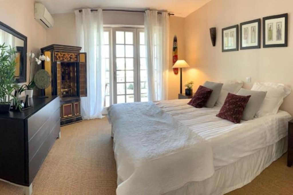 Villa Sofana Space Serenity Sea View Swimming Pool